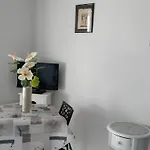 Renove Avec Television, Lave-linge, Animaux Admis - Fr-1-680-23 Balaruc-les-Bains